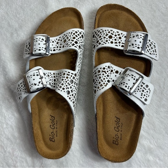 Bio-Gold Shoes - Bio-Gold Women's White Die-Cut Dual Buckle Strap Sandals Size 9.5